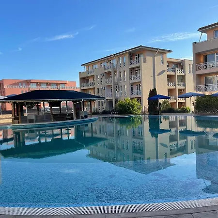 Apartment Double Cherry *