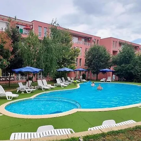 Double Cherry 아파트 *