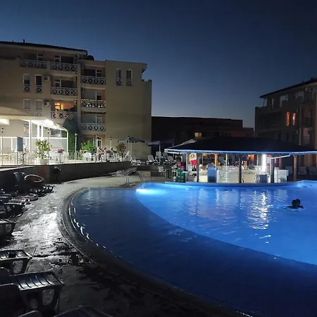 아파트 Double Cherry 써니비치